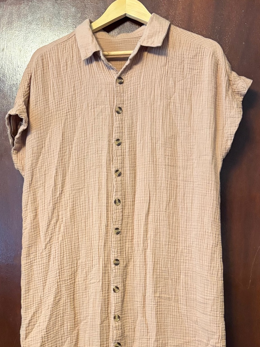 Womens Lightweight Button-Up Shirt Dress in Blush